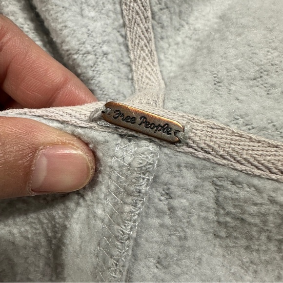 Free People Long Sleeve Hooded Sweater Cardigan Oversized in Light Gray XS/S - Picture 10 of 16